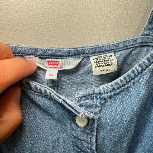 Levi's Women's Sleeveless Button Tiered Denim Dress Size X-Large - Picture 4 of 7